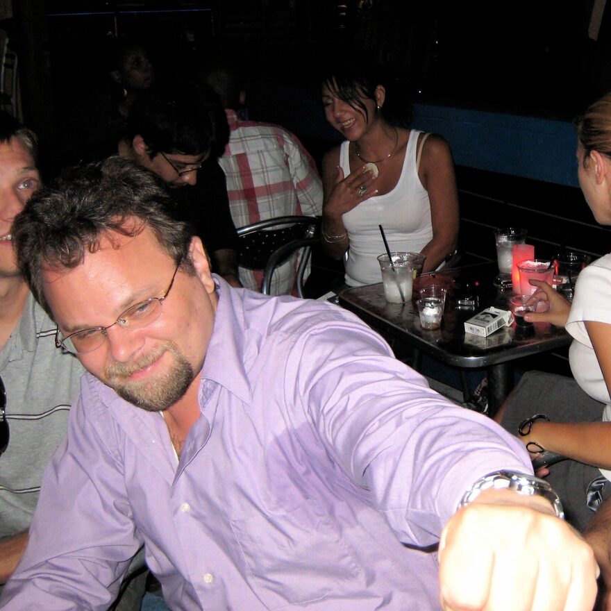 Fist bump, 2007
